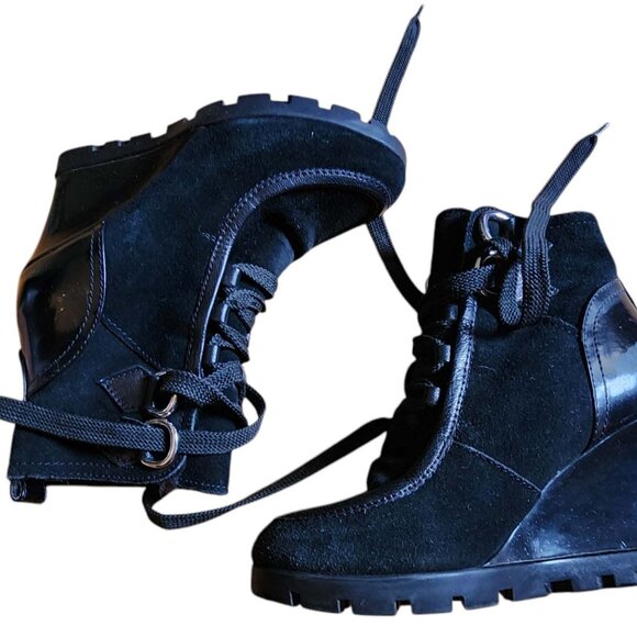 Guess Suede Leather Faux Fur Ankle Boot - Picture 9 of 16